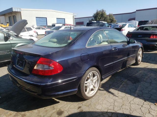 WDBTJ72H18F234239 - 2008 MERCEDES-BENZ CLK 550 BLACK photo 4