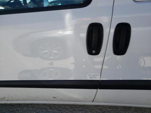ZFBERFAT0G6B06940 - 2016 RAM PROMASTER WHITE photo 9