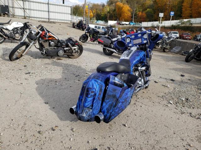 1HD1KBW146Y689866 - 2006 HARLEY-DAVIDSON FLHXI BLUE photo 4