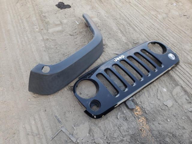 1C4AJWAG2JL822525 - 2018 JEEP WRANGLER S BLACK photo 9