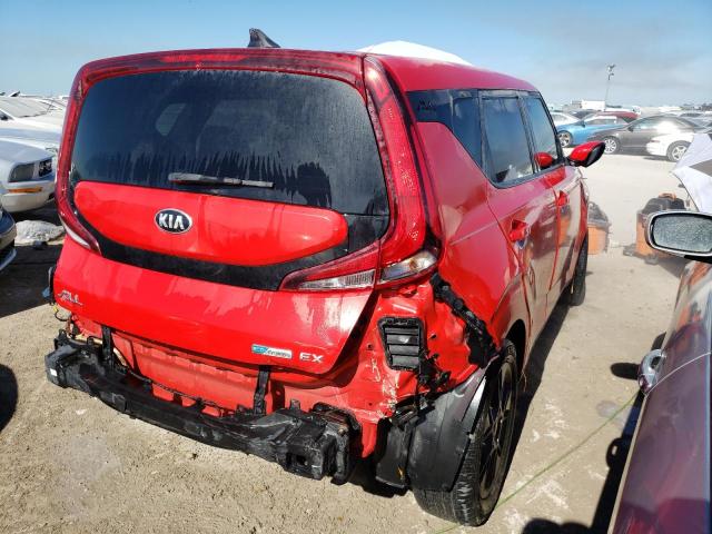 KNDJ33AU7L7724827 - 2020 KIA SOUL EX RED photo 4