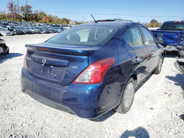 3N1CN7AP5JL855190 - 2018 NISSAN VERSA BLUE photo 4