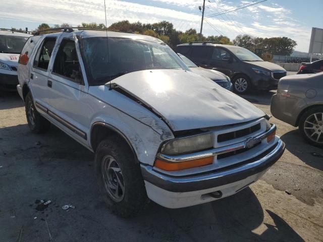 1GNDT13W112169746 - 2001 CHEVROLET BLAZER WHITE photo 9