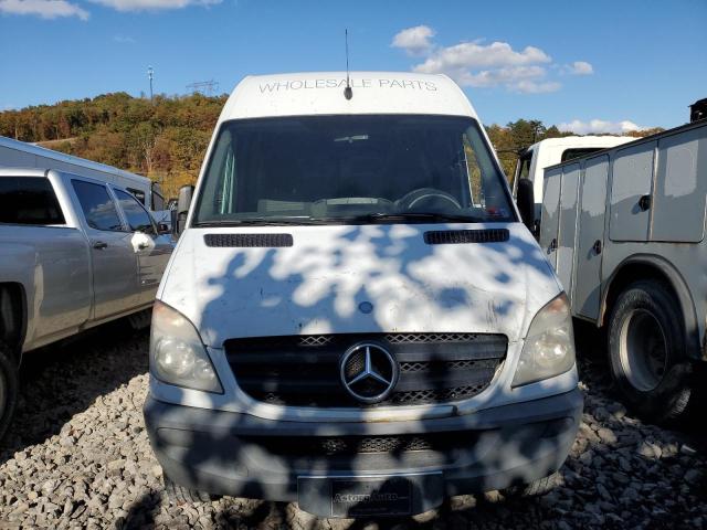 WD3PE8CCXC5624880 - 2012 MERCEDES-BENZ SPRINTER 2 WHITE photo 9