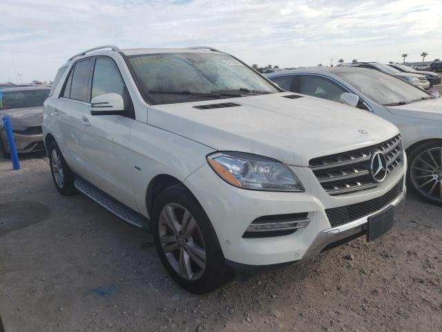 4JGDA5HB8CA091224 - 2012 MERCEDES-BENZ ML 350 4MA WHITE photo 1