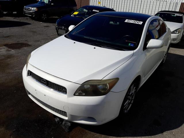 JTKDE177170176327 - 2007 TOYOTA SCION TC WHITE photo 2