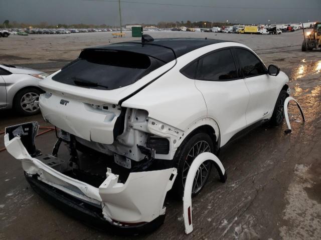 3FMTK4SX1MME01631 - 2021 FORD MUSTANG MA WHITE photo 4