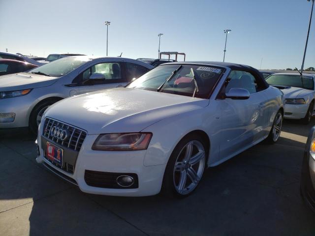 WAUVGAFH8CN005777 - 2012 AUDI S5 PRESTIG WHITE photo 2