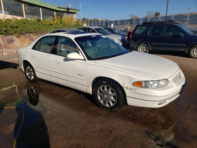2G4WB55K611225813 - 2001 BUICK REGAL LS 白色 照片 1