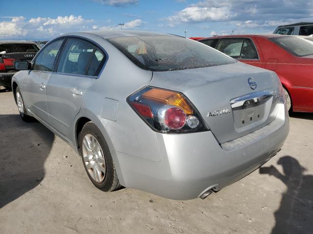 1N4AL2AP2CN446246 - 2012 NISSAN ALTIMA BAS SILVER photo 3