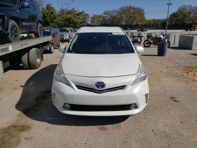 JTDZN3EU8C3048175 - 2012 TOYOTA PRIUS V WHITE photo 9