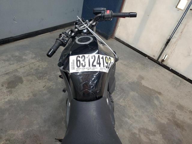 JKAEXEC149DA25523 - 2009 KAWASAKI EX650 C 黑色 照片 5