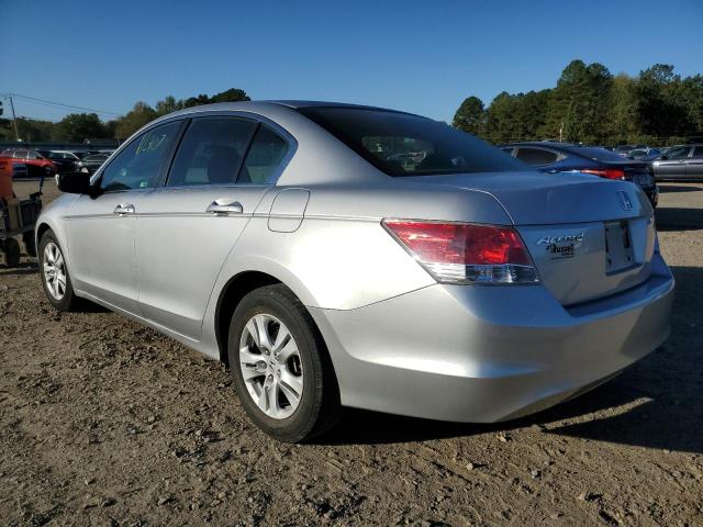 1HGCP2F41AA133135 - 2010 HONDA ACCORD LXP SILVER photo 3