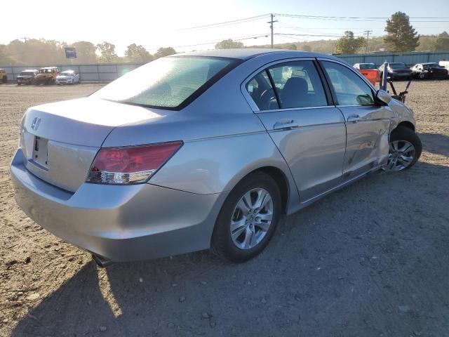 1HGCP2F41AA133135 - 2010 HONDA ACCORD LXP SILVER photo 4