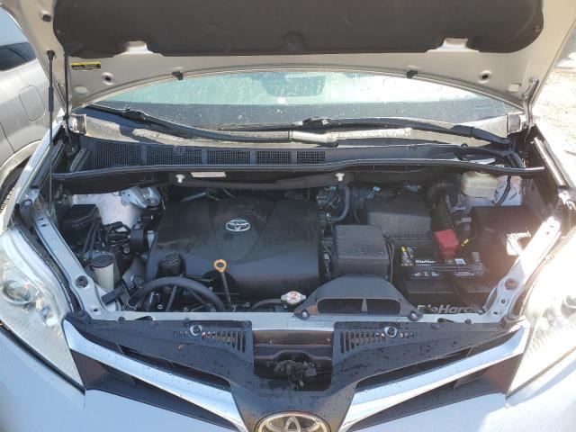 5TDKZ3DC1KS980181 - 2019 TOYOTA SIENNA LE SILVER photo 7