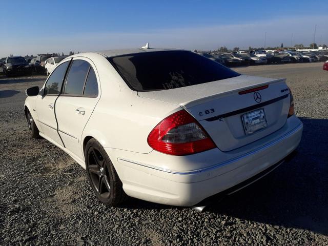 WDBUF77X28B251936 - 2008 MERCEDES-BENZ E 63 AMG WHITE photo 3