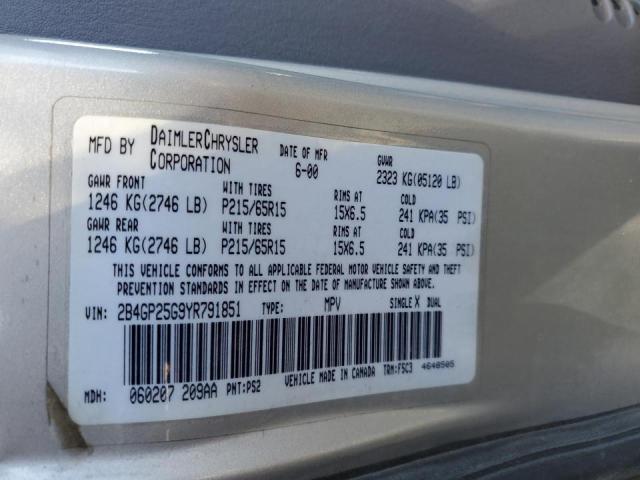 2B4GP25G9YR791851 - 2000 DODGE CARAVAN SILVER photo 10