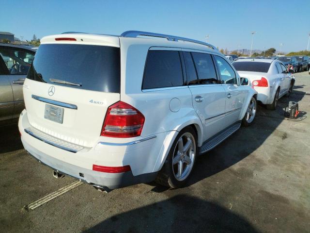 4JGBF86E28A428758 - 2008 MERCEDES-BENZ GL 550 4MA WHITE photo 4