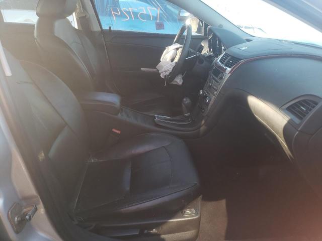 1G1ZE5E70AF313214 - 2010 CHEVROLET MALIBU LTZ ვერცხლისფერი ფოტო 5