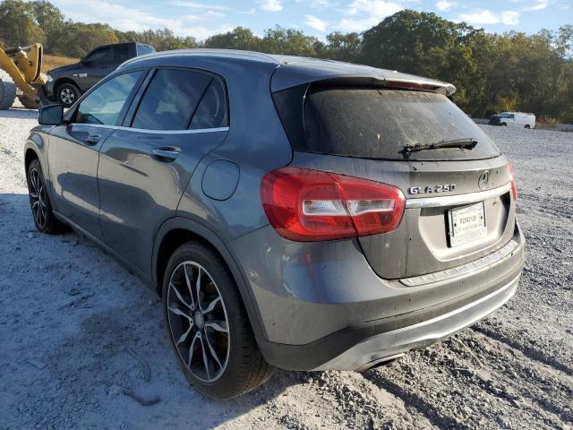 WDCTG4EB7HJ290554 - 2017 MERCEDES-BENZ GLA 250 GRAY photo 3