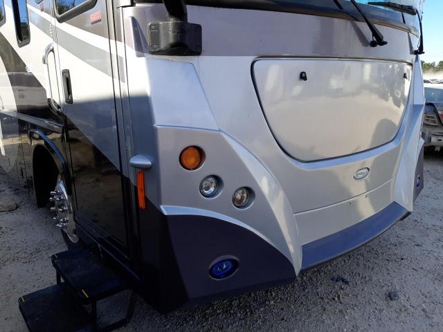 4UZACJDT39CAF9359 - 2009 FREIGHTLINER CHASSIS XC ვერცხლისფერი ფოტო 9