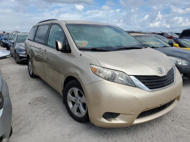 5TDKK3DCXDS302598 - 2013 TOYOTA SIENNA LE BEIGE photo 1