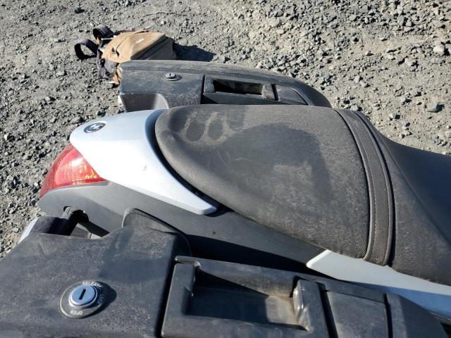 WB10398077ZS25776 - 2007 BMW R1200 R SILVER photo 6