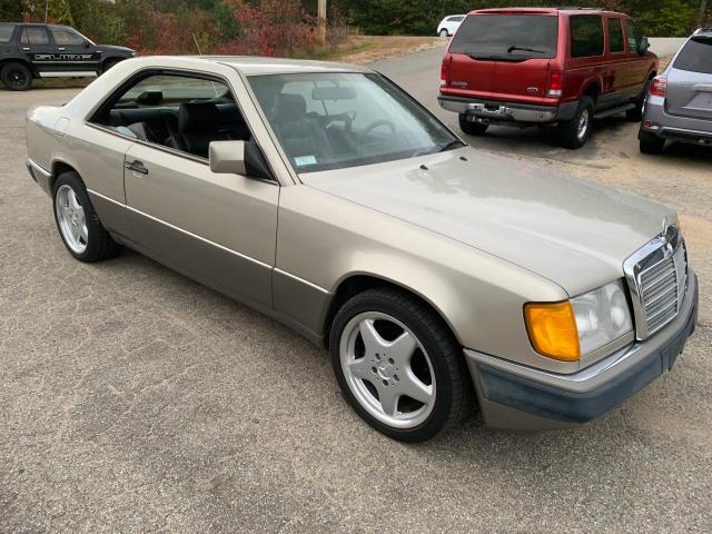 WDBEA51E1NB586941 - 1992 MERCEDES-BENZ 300 CE BEIGE photo 1