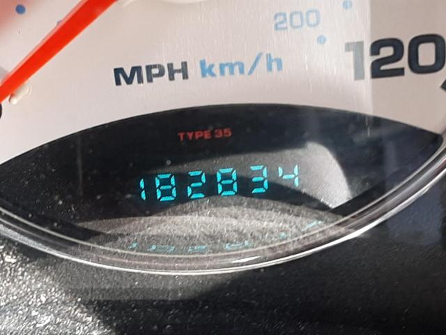 1J4GL38K73W532855 - 2003 JEEP LIBERTY RE GREEN photo 8