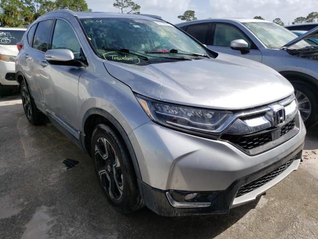 7FARW1H91JE015032 - 2018 HONDA CR-V TOURI SILVER photo 1