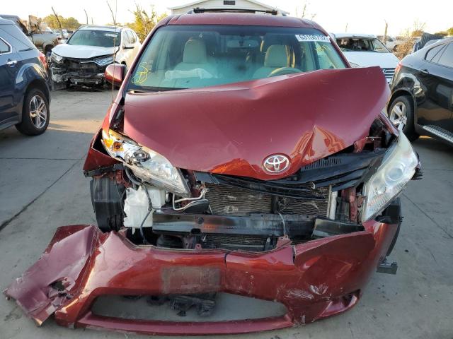 5TDKK3DC2BS137160 - 2011 TOYOTA SIENNA LE BURGUNDY photo 9