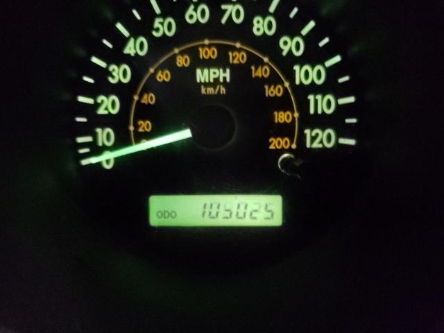 KL1TJ62644B136308 - 2004 CHEVROLET AVEO LS 红色 照片 8