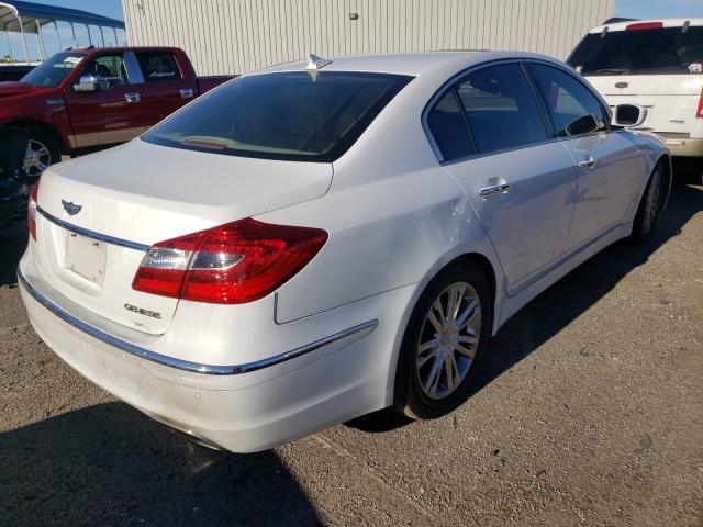 KMHGC4DD8CU211711 - 2012 HYUNDAI GENESIS WHITE photo 4