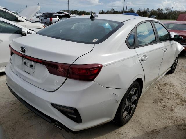 3KPF24AD9KE059619 - 2019 KIA FORTE FE WHITE photo 4