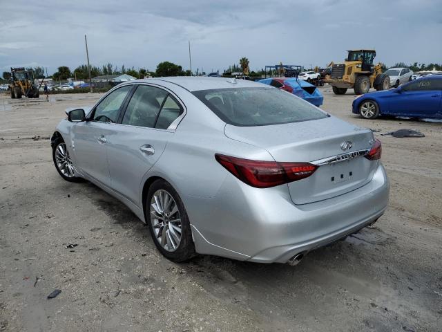 JN1EV7APXJM365357 - 2018 INFINITI Q50 LUXE SILVER photo 3