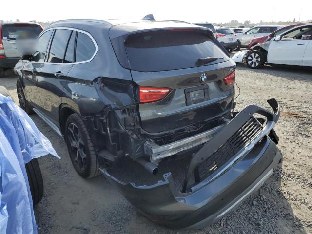 WBXHT3C36J5L26409 - 2018 BMW X1 XDRIVE2 GRAY photo 3