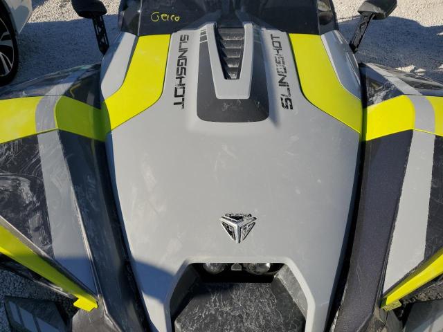 57XAARFAXJ8126415 - 2018 POLARIS SLINGSHOT TWO TONE photo 7