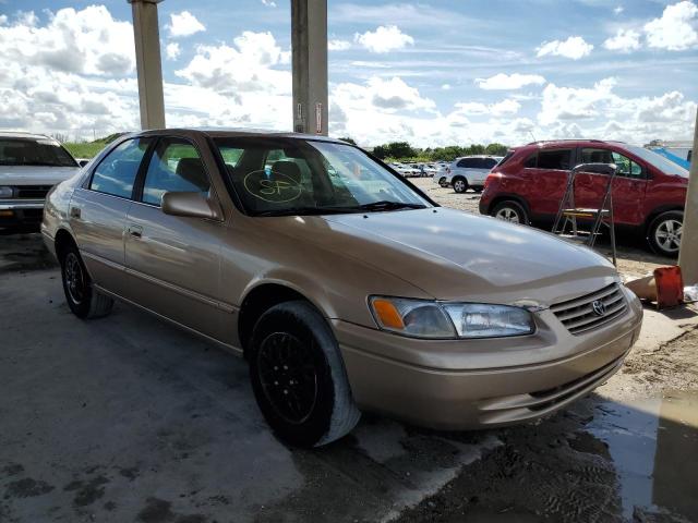 4T1BG22K7VU757357 - 1997 TOYOTA CAMRY CE GOLD photo 1