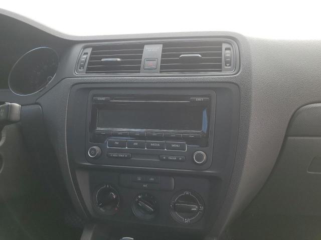 3VW2K7AJ5FM****** - 2015 VOLKSWAGEN JETTA BASE 灰色 照片 9