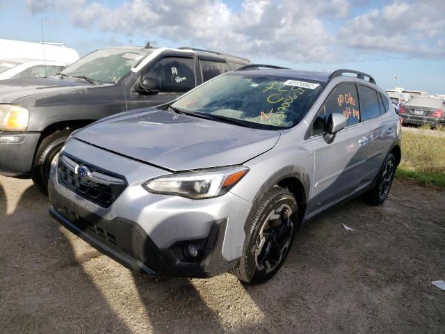 JF2GTHMC8M8241015 - 2021 SUBARU CROSSTREK SILVER photo 2