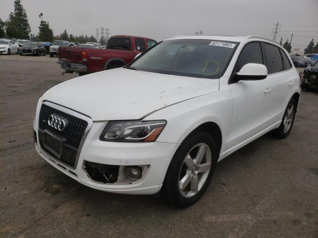 WA1LFAFP5CA029346 - 2012 AUDI Q5 WHITE photo 2