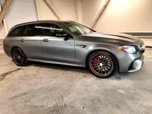 WDDZH8KB5JA386235 - 2018 MERCEDES-BENZ E 63 AMG-S GRAY photo 10