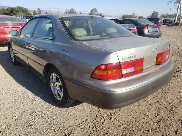 JT8BF28G7W5019563 - 1998 LEXUS ES 300 BEIGE photo 3