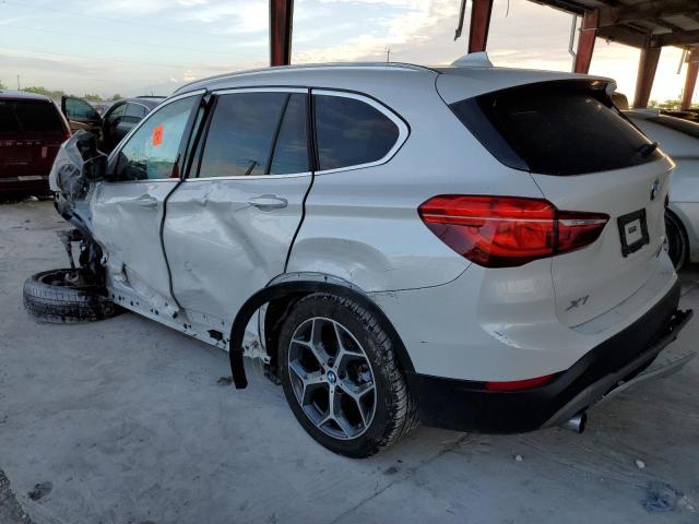 WBXHT3C30J5L29466 - 2018 BMW X1 XDRIVE2 WHITE photo 3