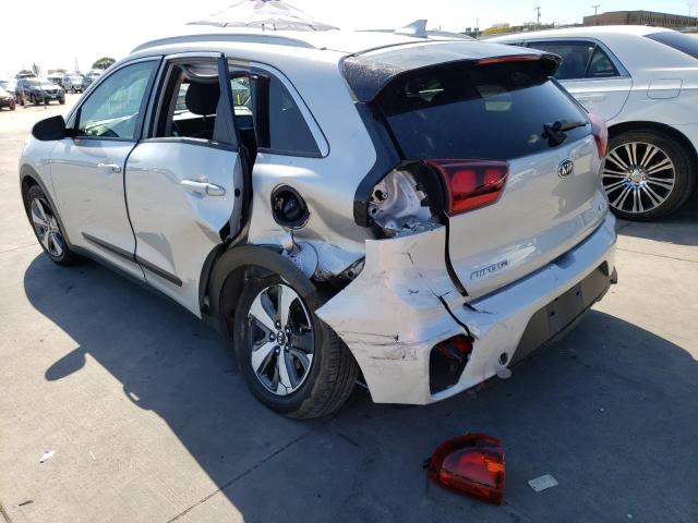 KNDCB3LC4L5397332 - 2020 KIA NIRO LX SILVER photo 9