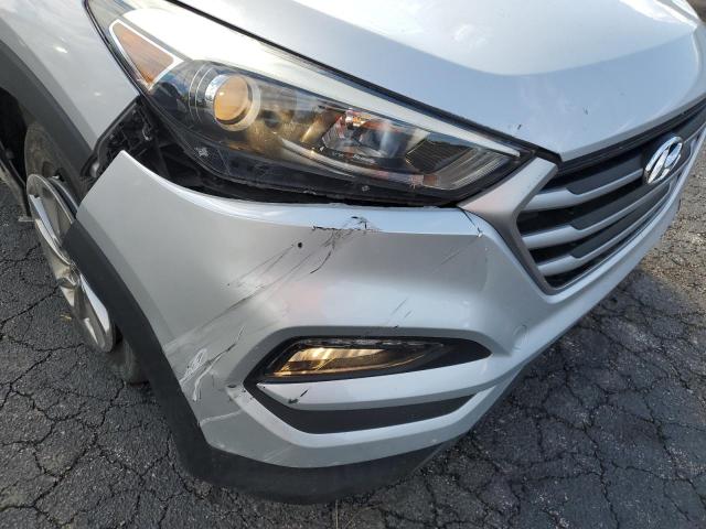 KM8J33A43JU746804 - 2018 HYUNDAI TUCSON SEL SILVER photo 9