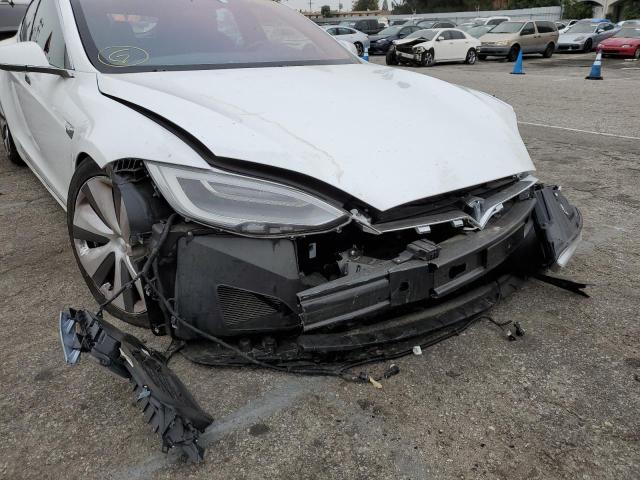 5YJSA1E27MF426121 - 2021 TESLA MODEL S Սպիտակ լուսանկար 9