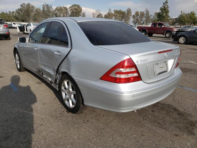 WDBRF54H47F884792 - 2007 MERCEDES-BENZ C 280 SILVER photo 3