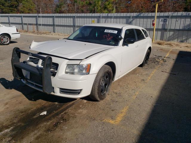 2D4GV47218H134816 - 2008 DODGE MAGNUM WHITE photo 2