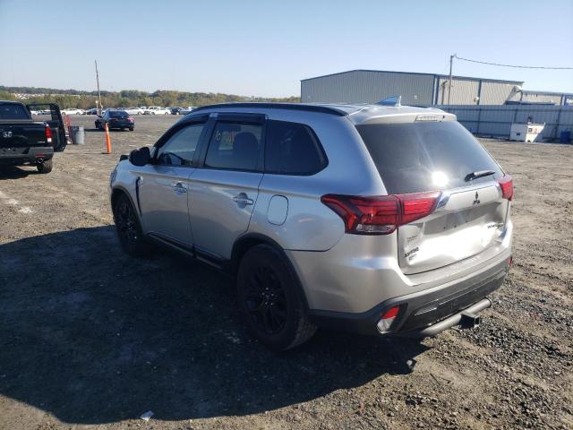 JA4AD3A37KZ039034 - 2019 MITSUBISHI OUTLANDER SILVER photo 3